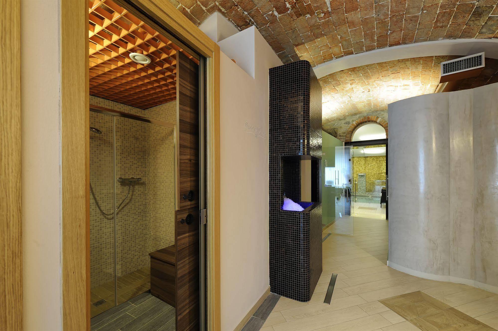 Hotel Bertusi Porretta Terme Bagian luar foto